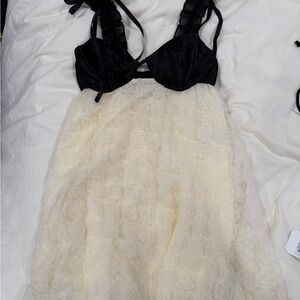 Elegant Black and Cream Mini Dress